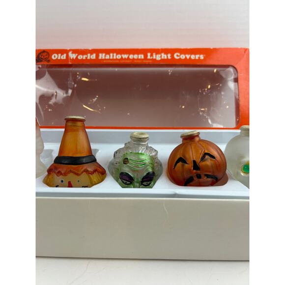 Old World Halloween Light Covers Set of 6 – Pumpkins, Ghost, Witch, Skull– 1990s - Picture 3 of 5